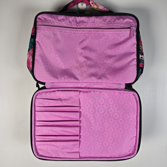 Vera Bradley Blush & Brush Cosmetic Case In "Hilo Meadow" Travel Floral - Picture 9 of 11